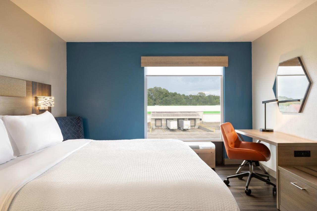 Holiday Inn Express & Suites Opelousas By Ihg Exterior photo